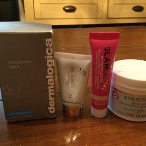 DERMALOGICA First Aid Beauty GlamGLOW